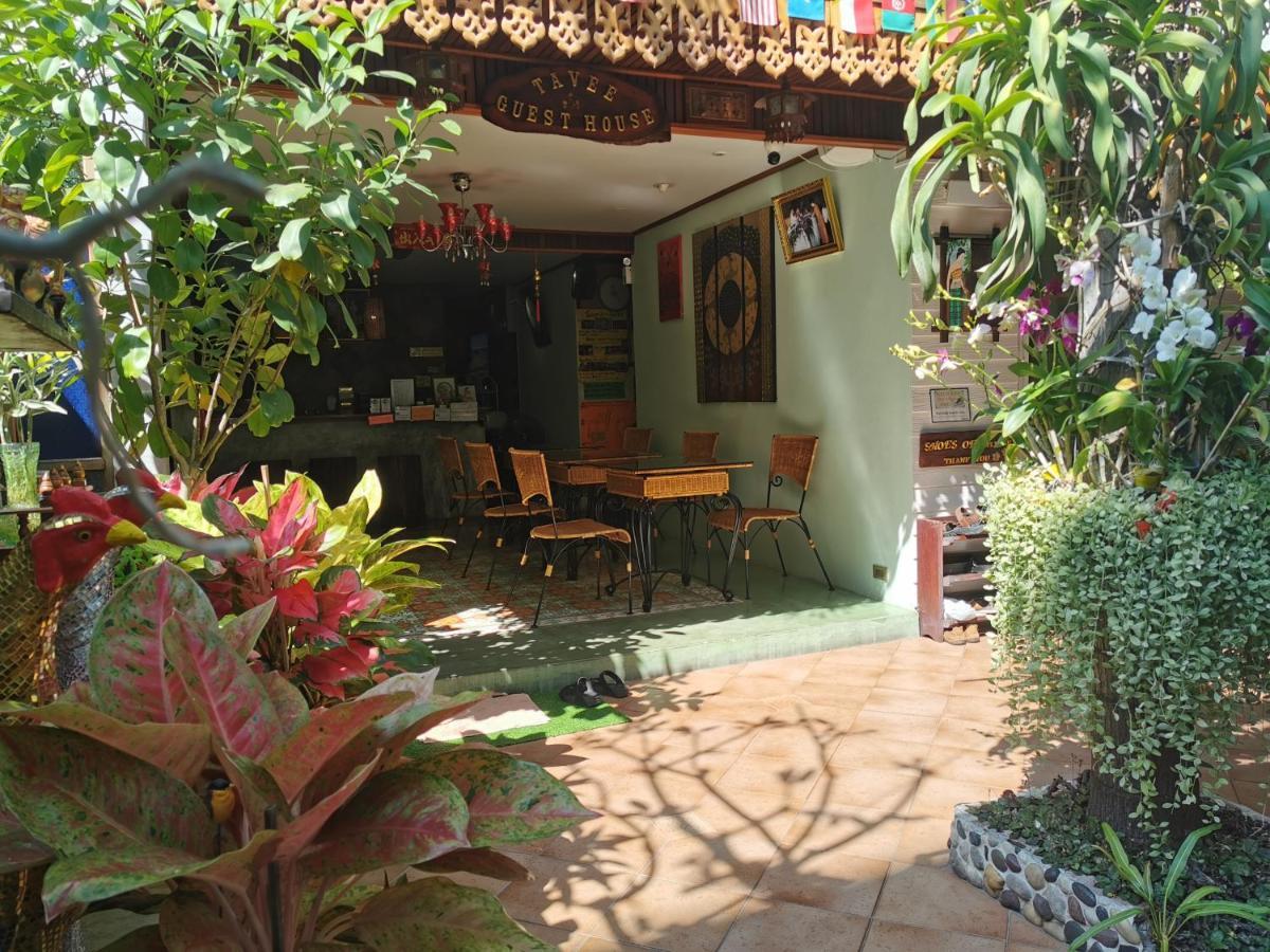 Tavee Guesthouse 曼谷 外观 照片