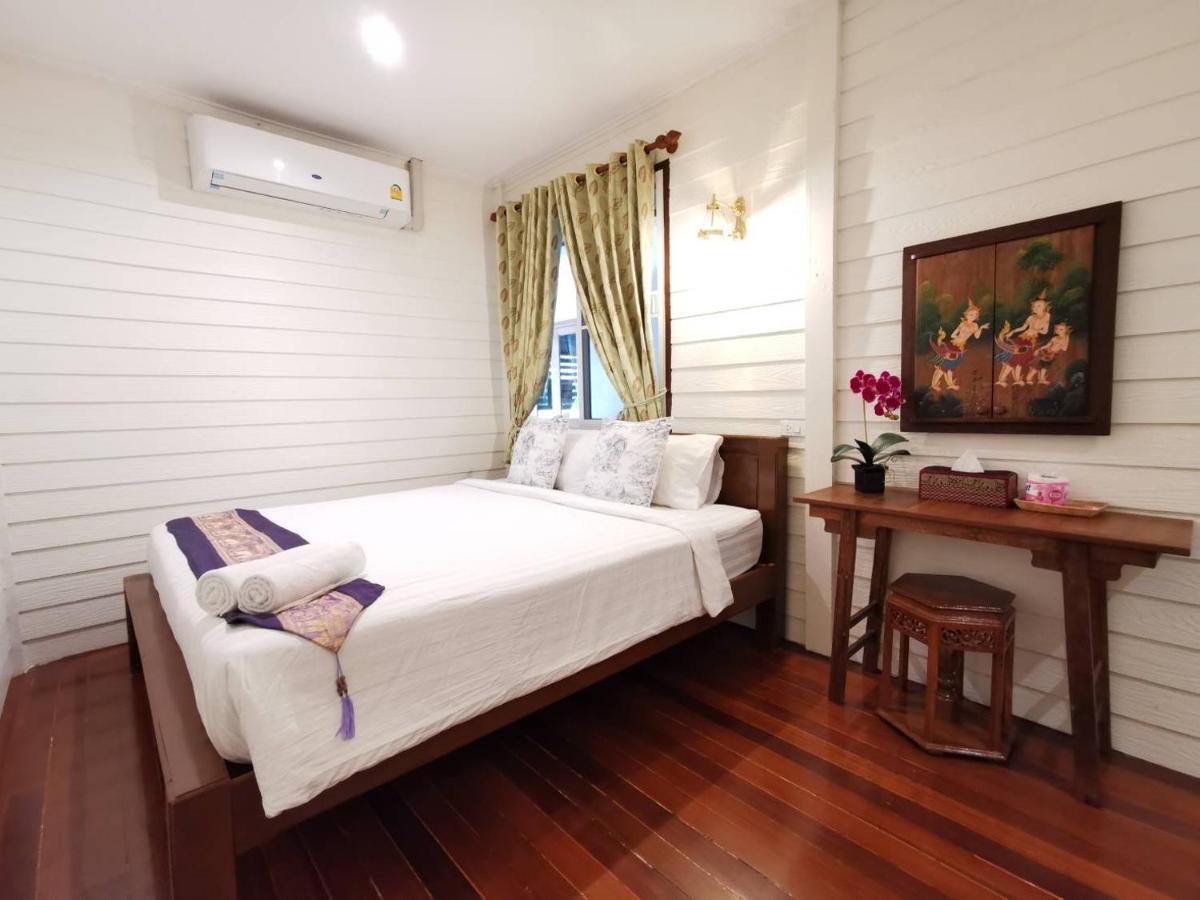 Tavee Guesthouse 曼谷 外观 照片